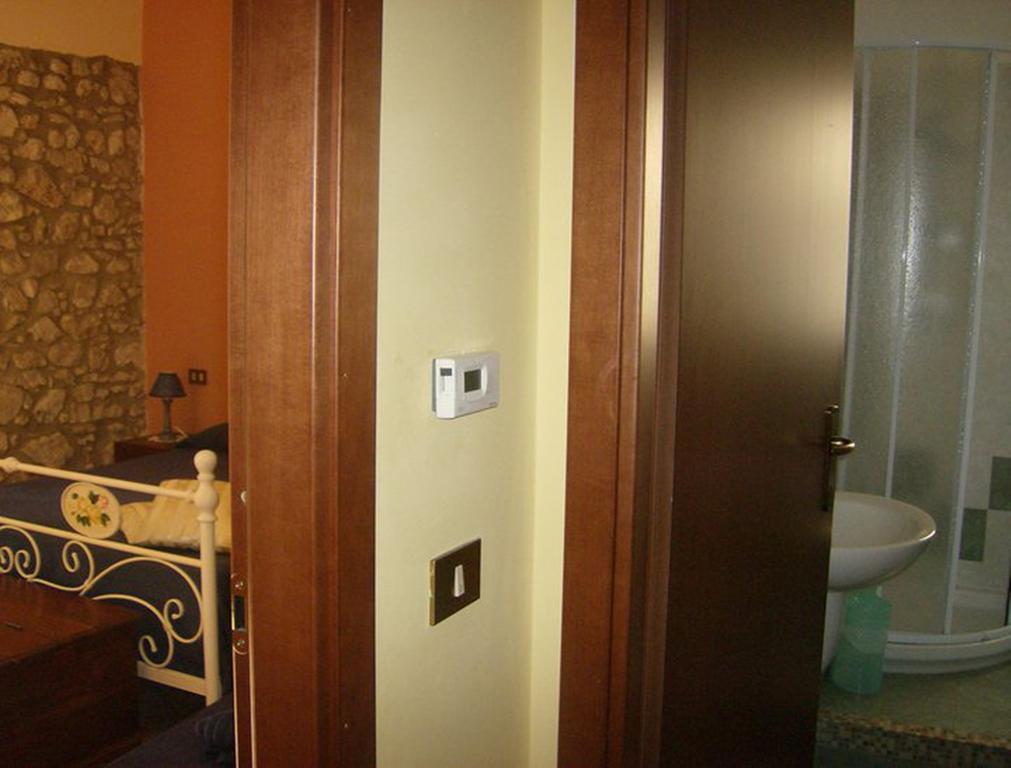 Il Minotauro B&B A 5 Minuti Da Popoli Vittorito Oda fotoğraf
