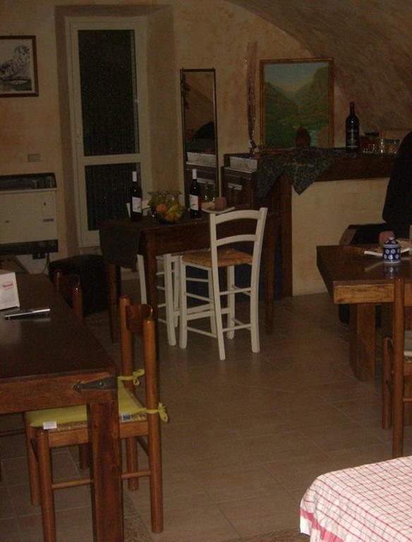 Il Minotauro B&B A 5 Minuti Da Popoli Vittorito Oda fotoğraf